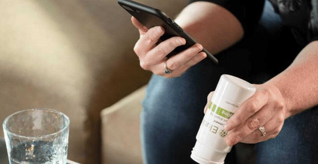 Patient feedback suggests that smart pill bottle could help improve adherence to critical medications